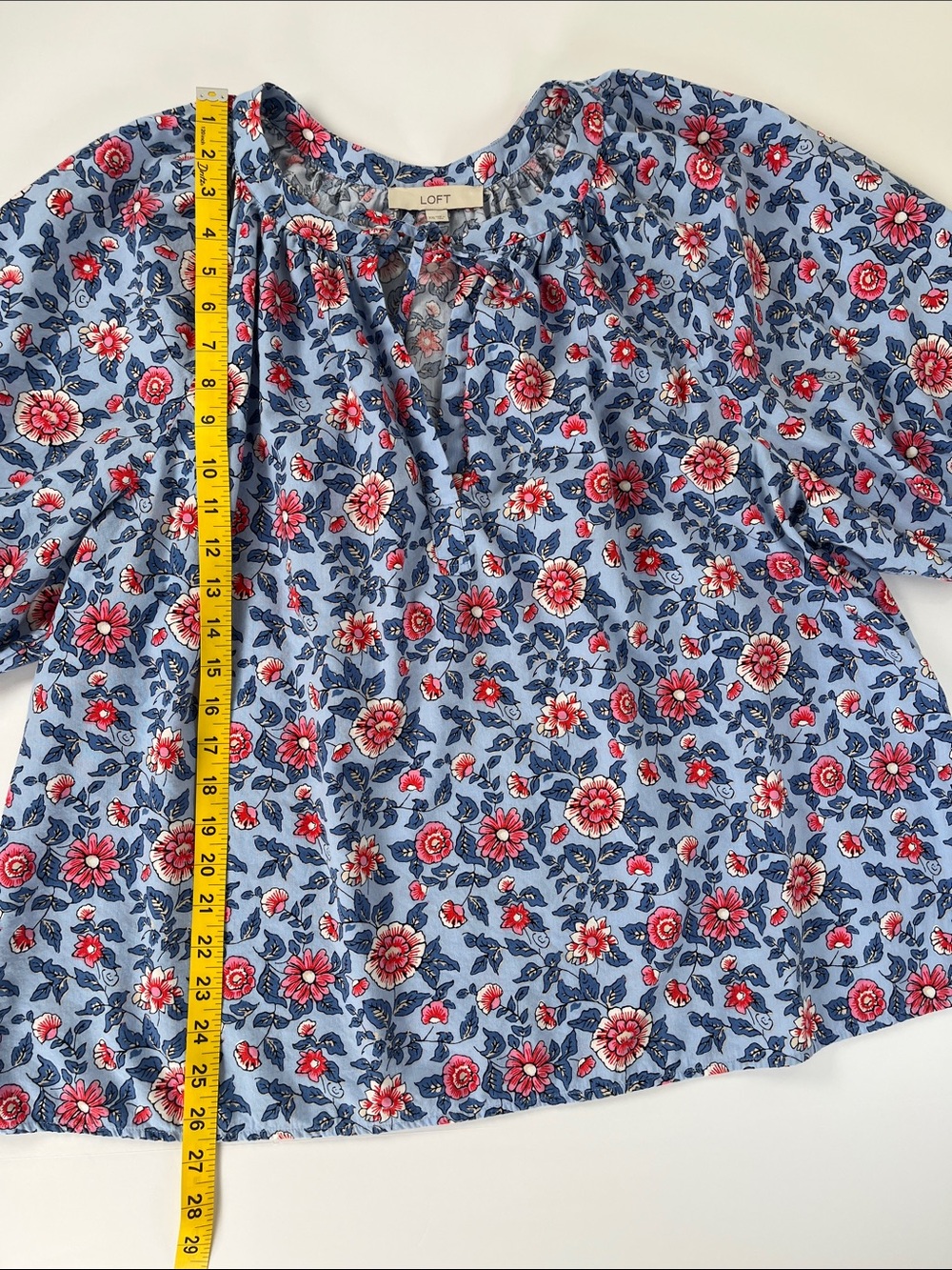 LOFT Blue Floral Puff-Sleeve Blouse with Red and Pink Flowers Sz XXL - Picture 3 of 9